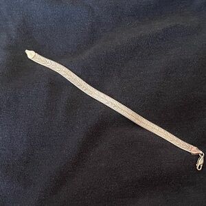 Chic Sterling Silver Bracelet